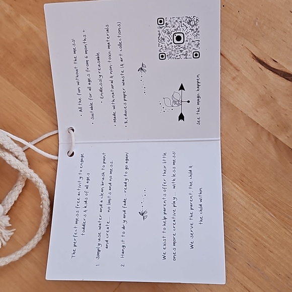 Brand New no mess magic canvas - Picture 7 of 7